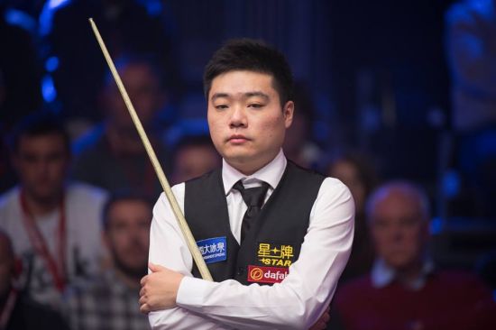 街头巷尾延 街头巷尾延